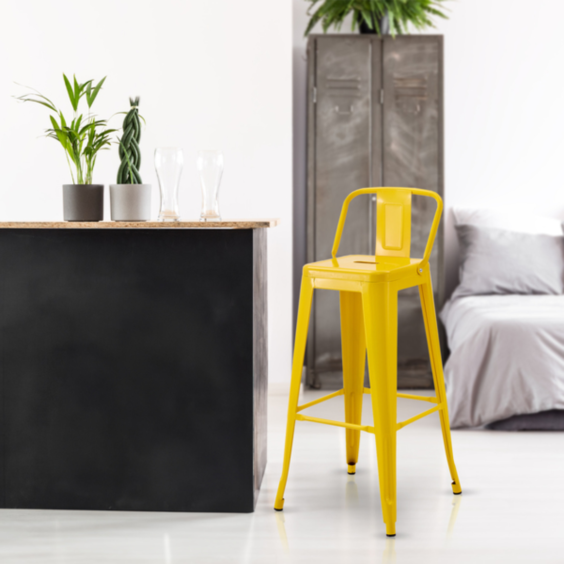 Silla Nova · Industrial · Amarillo